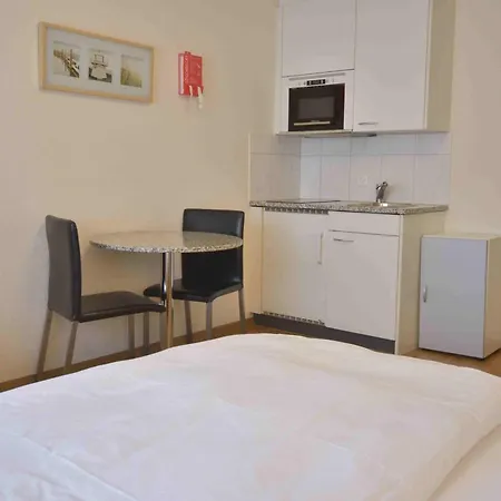 Shiny In - Crown 37 Appartement *