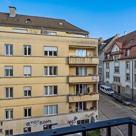 アパート Shiny In - Crown 37 *