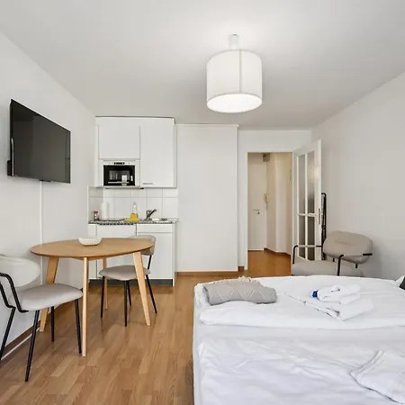 Apartment Shiny In - Crown 37 Zurich